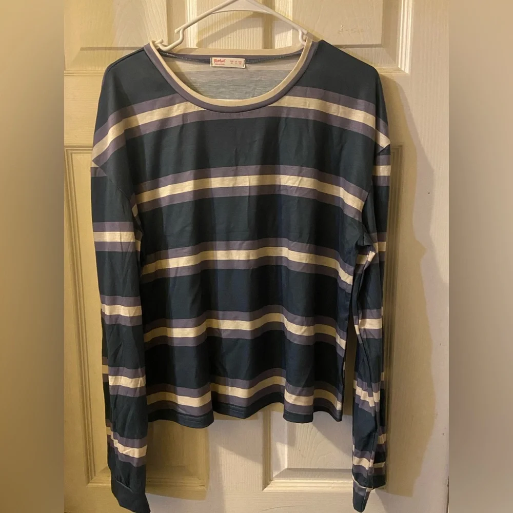 New Crew Neck Striped Crop Green Pullover - Picture 2 of 3